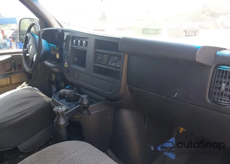 2010 GMC Savana 2500 Work Van from USA, damaged, VIN 1GTZGFBAXA1162094